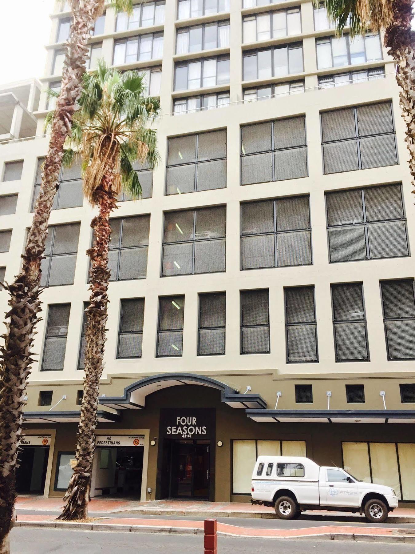 Ferienwohnung Urban Oasis At The Four Seasons Kapstadt Exterior foto